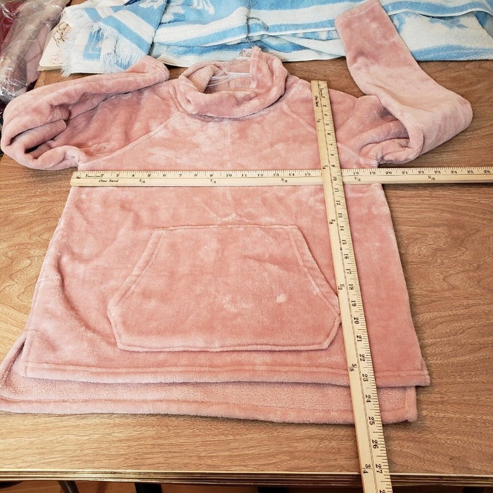 Champion Womens Sweatshirt Small Blush Pink Fleece Fuzzy Mock Neck Pullover - Picture 10 of 11